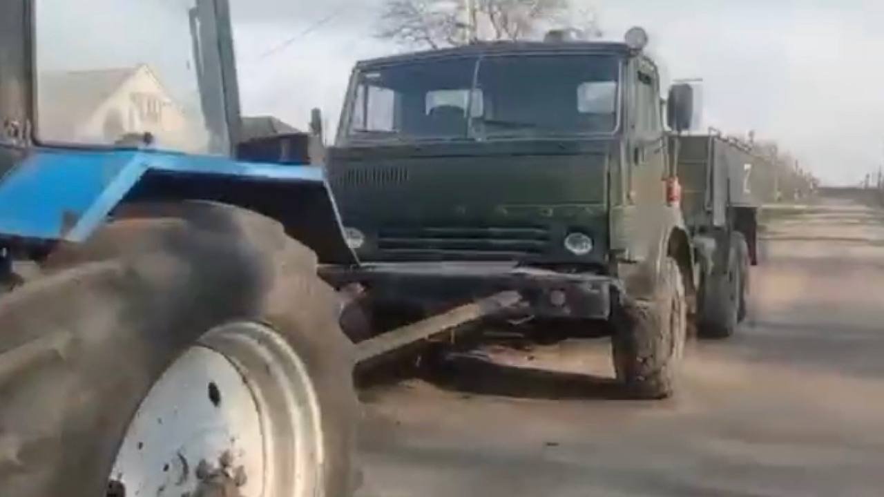 Начало посевной: фермеры из Днепропетровской области забрали технику у оккупантов