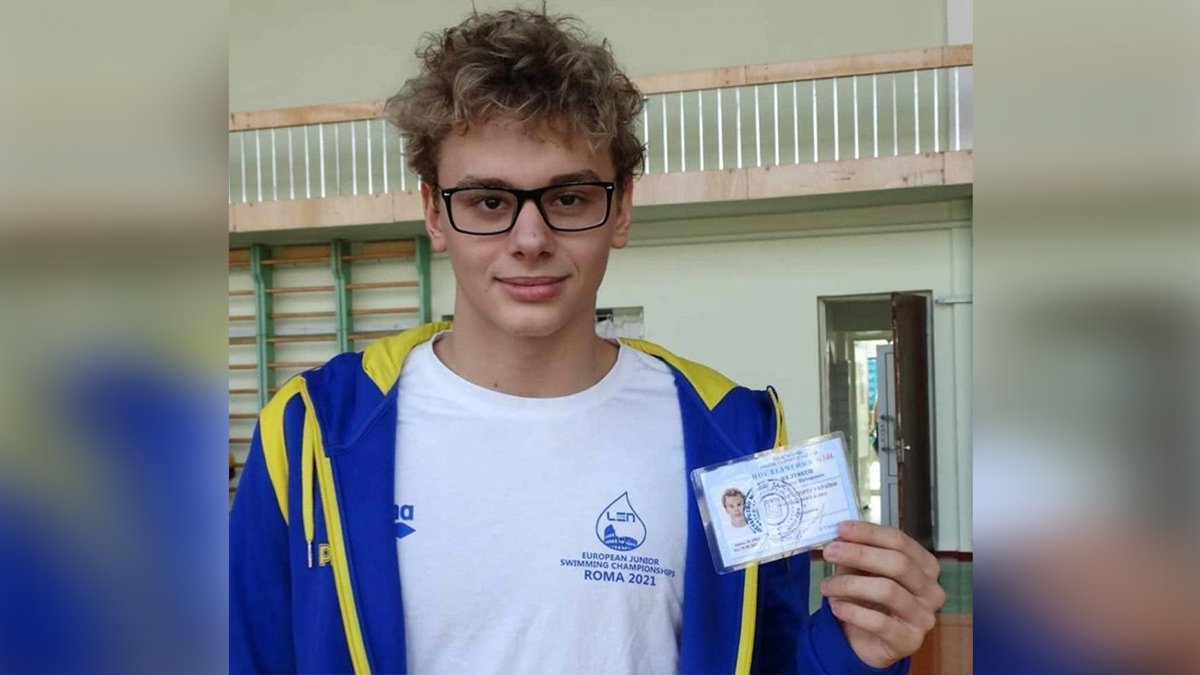 Пловец из Днепра завоевал две медали на международных соревнованиях в Словении