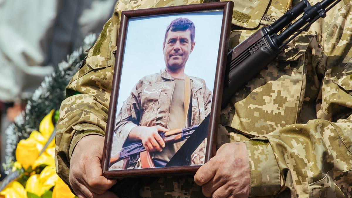 В Днепропетровской области попрощались с погибшим бойцом 93-ей бригады
