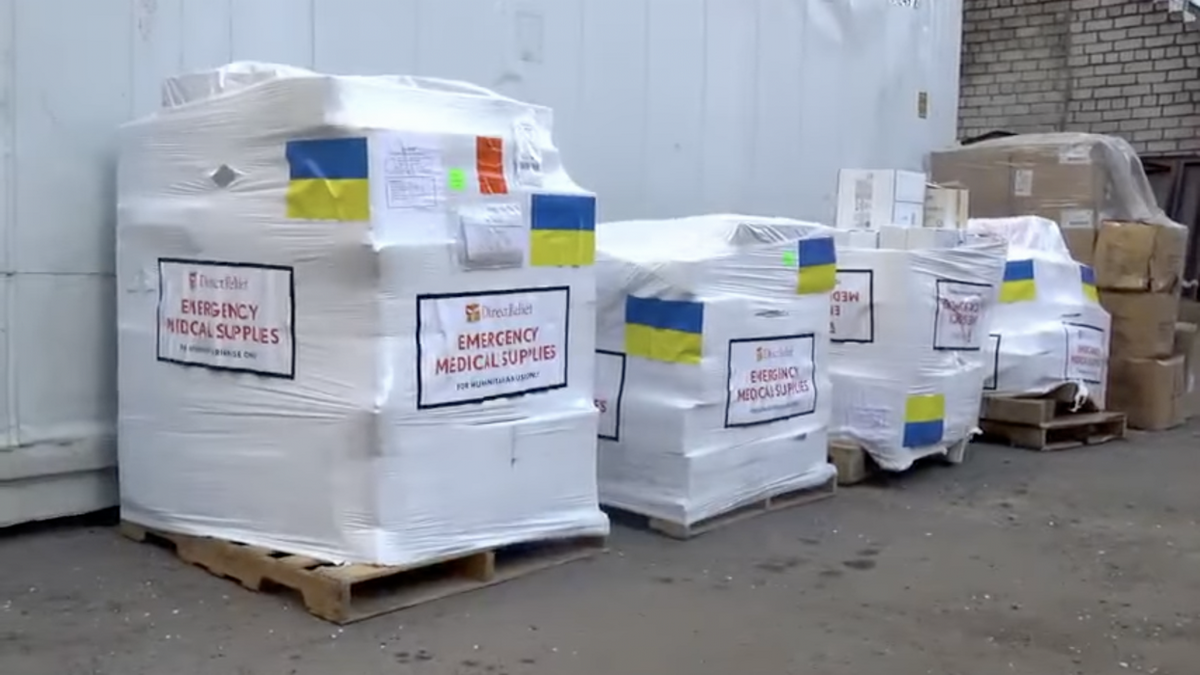 ТАПС-Украина и Координационный штаб волонтеров получили фуру с необходимыми лекарствами из Калифорнии