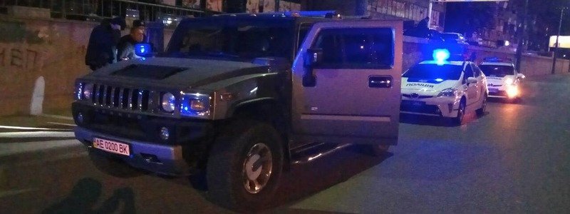 Ночная погоня: в Днепре задержали пьяного мужчину на Hummer