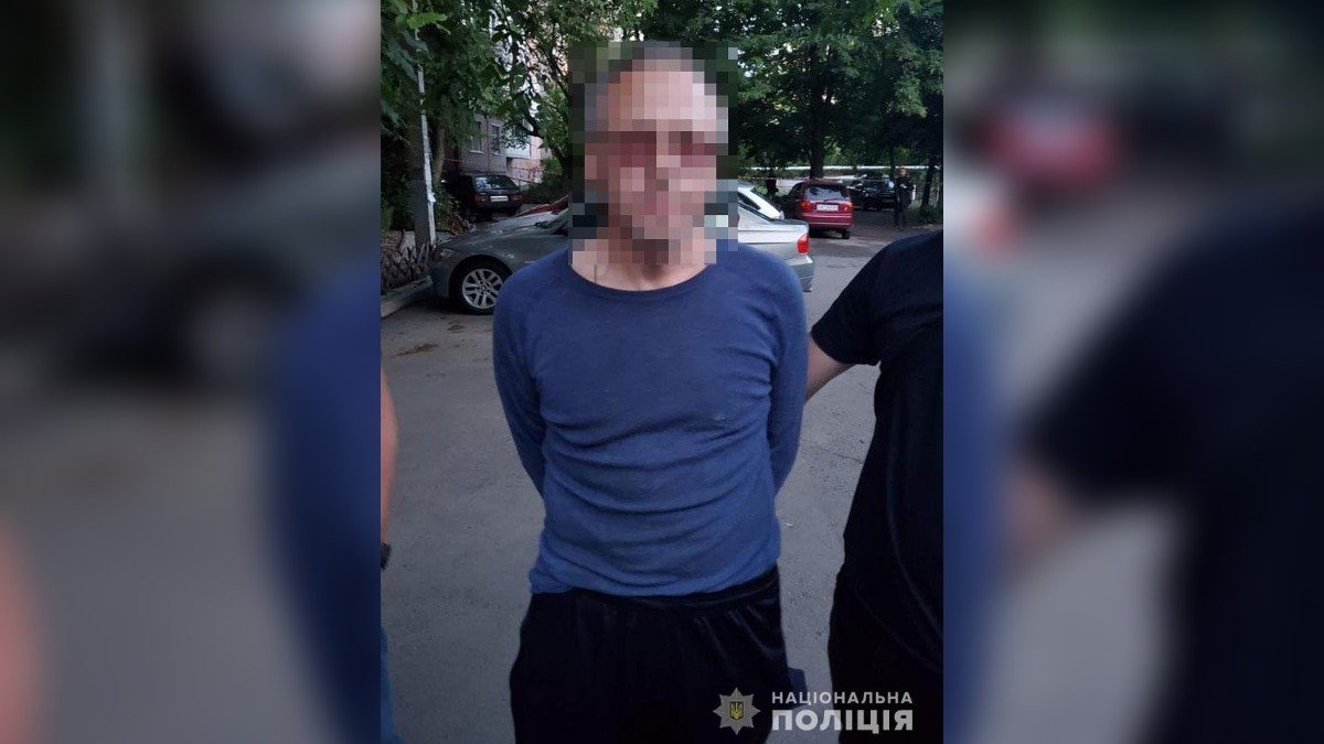 В Днепре на Тополе-3 мужчина выбросил из окна гранату: подробности от полиции