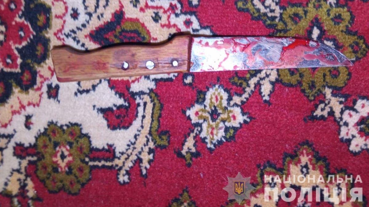 В Днепре мужчина зарезал кухонным ножом свою сожительницу