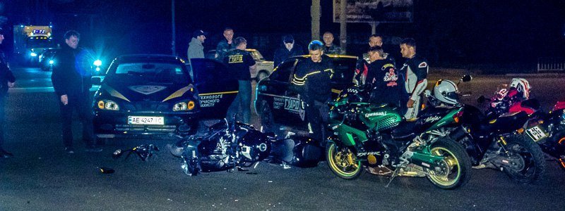 Лобовое столкновение на Запорожском шоссе: автомобиль охранной фирмы Гуард въехал в мотоцикл