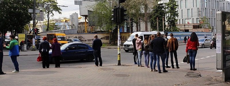 В центре Днепра оборвавшийся провод угрожал безопасности жителей