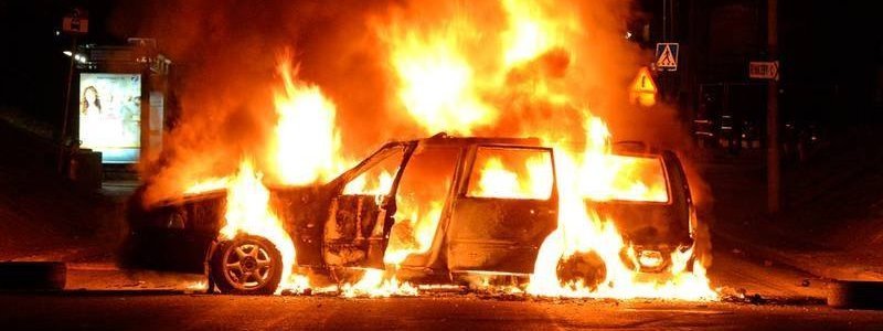 Возгорание авто в Днепре в летний период: как предупредить и предотвратить нежеланное происшествие