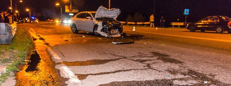 ДТП на Полтавском шоссе: водитель ВАЗ скончался на месте
