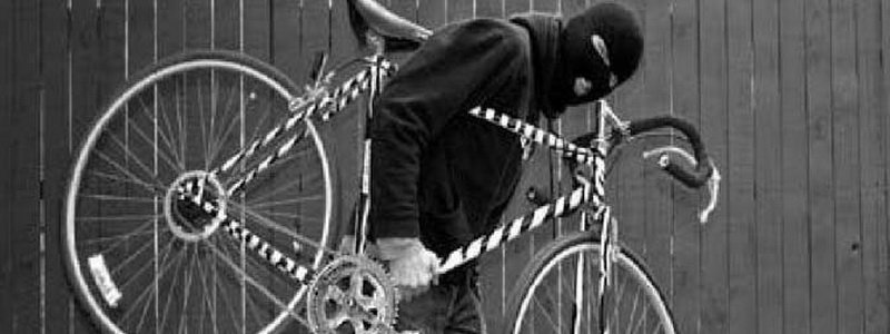 В Днепре мужчина украл велосипед и пытался сбежать от полиции