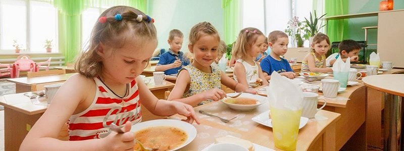 Дошкольники Днепра будут питаться качественнее благодаря дополнительным 7,5 млн городских средств