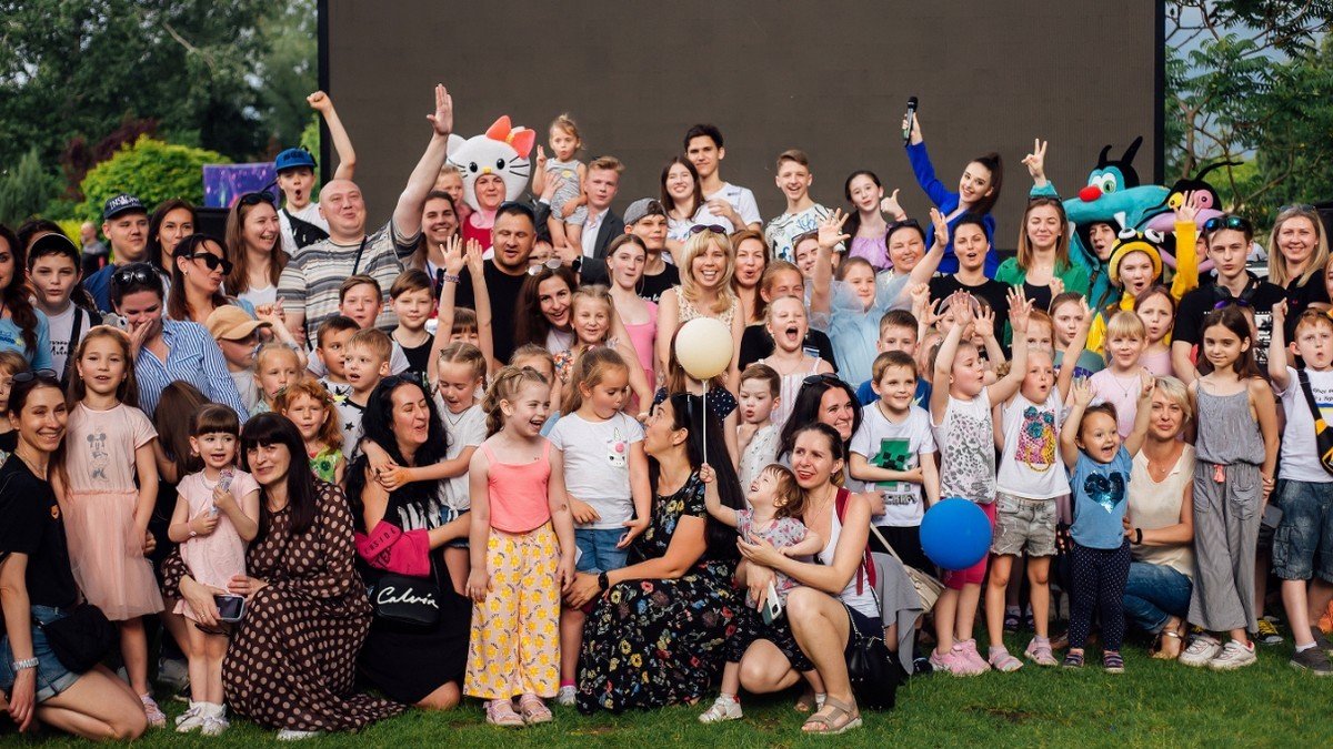 В Днепропетровской области для детей-переселенцев организуют реабилитационный летний лагерь