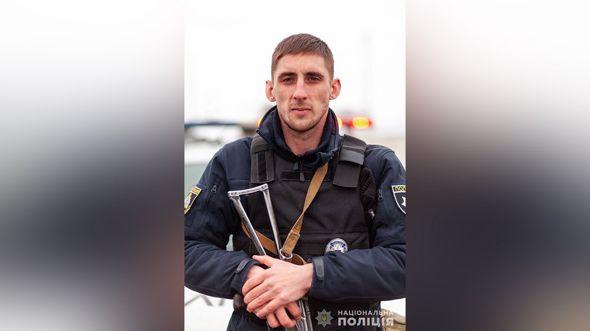 Поліцейський із Дніпропетровської області евакуював з-під обстрілів понад 4 тисячі людей
