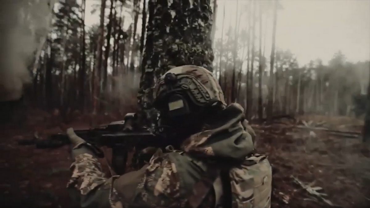В Украине выпустили музыкальный клип с видео работы бригады из Днепропетровской области
