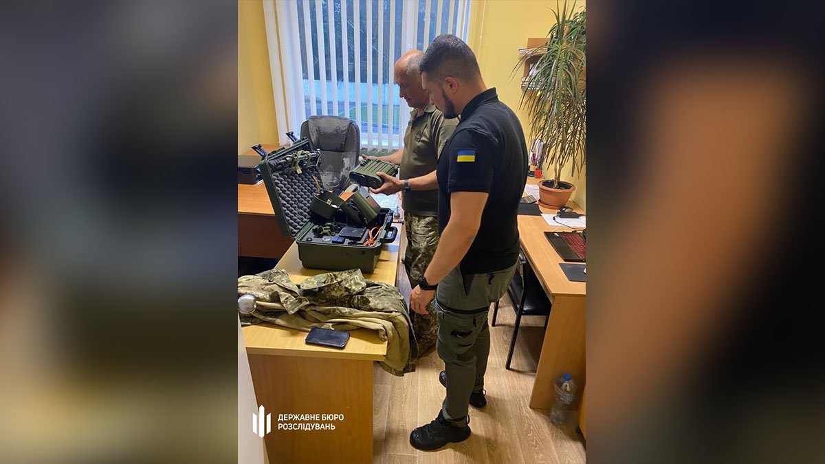 Військовим бригади з Дніпропетровської області повернули викрадений лазерний прилад