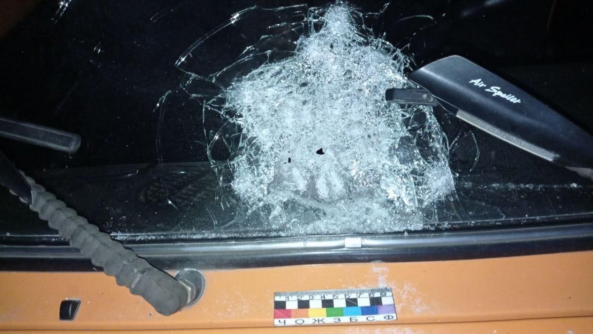 В Марганце мужчина выстрелил из обреза по машине: пострадала 8-летняя девочка