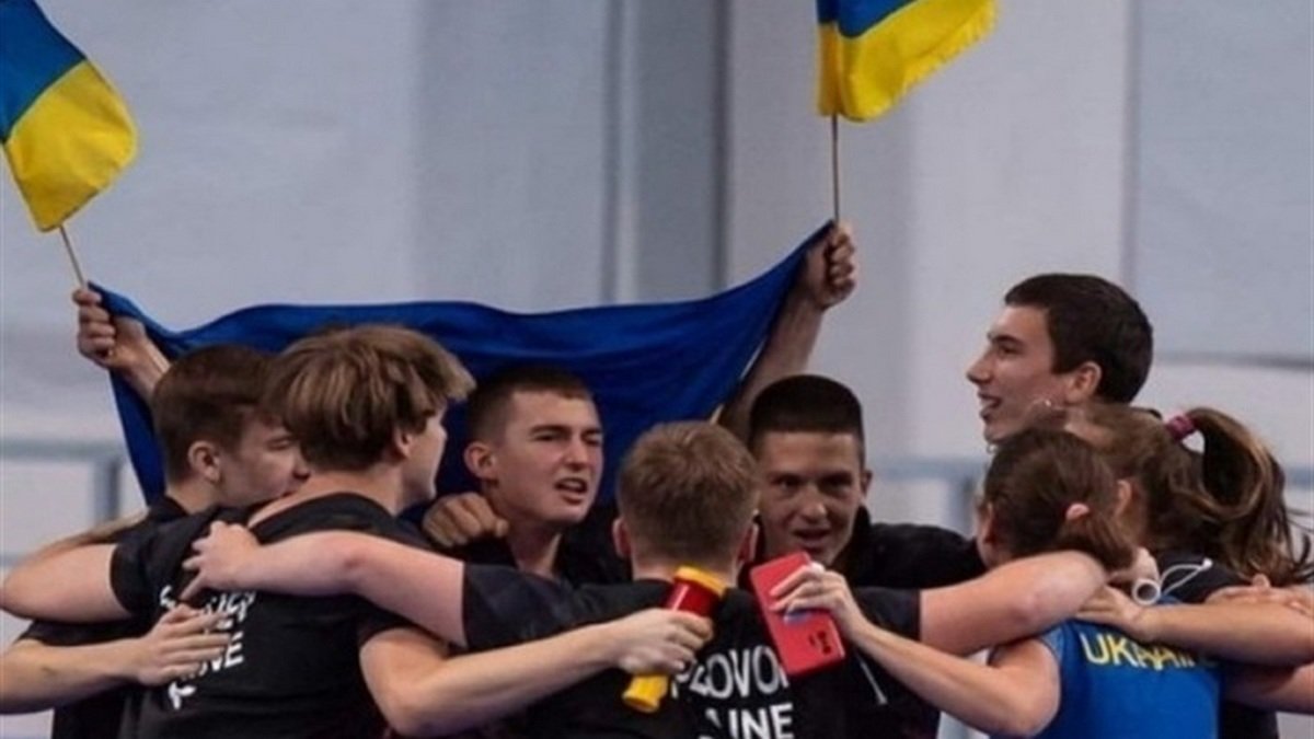 Днепровский спортсмен завоевал бронзу на чемпионате Европы по бадминтону