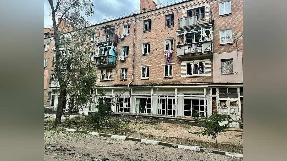 Войска рф 4 раза за ночь обстреляли Никопольский район: ранена 57-летняя женщина