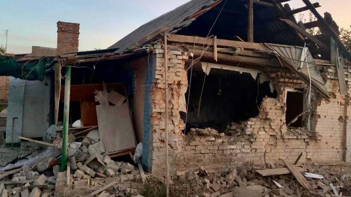 Войска рф обстреляли Никопольский район: есть раненый, почти 5000 человек остались без воды