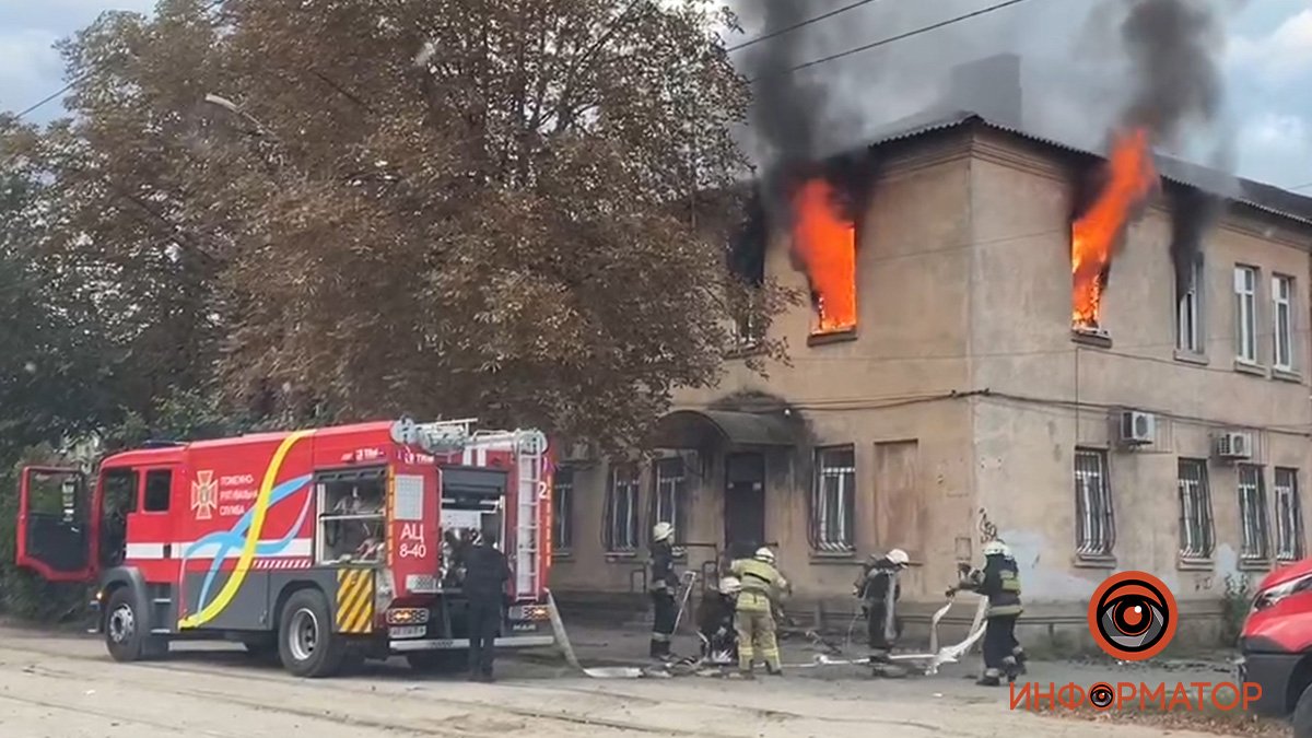 В Днепре на улице Романа Шухевича сгорела квартира