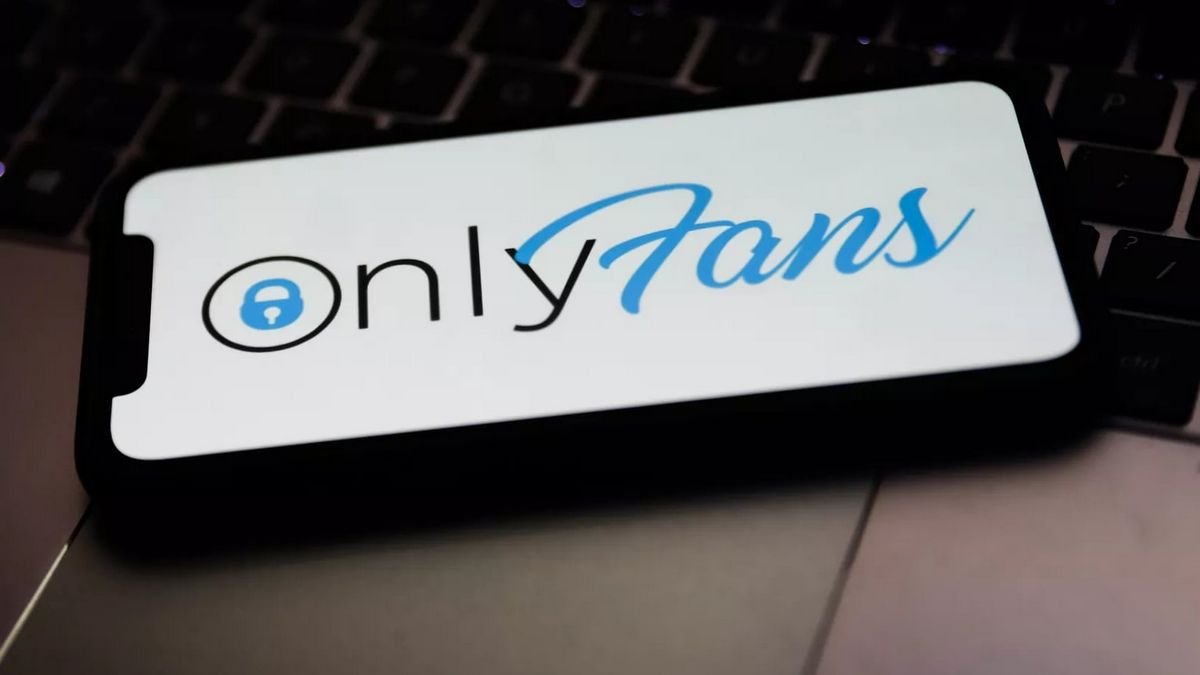 Девушка из Кривого Рога выложила почти 200 эротических видео в OnlyFans, чтобы заработать: решение суда