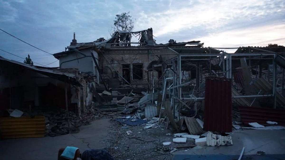 Ракетная атака по центру Днепра: подробности от полиции и спасателей