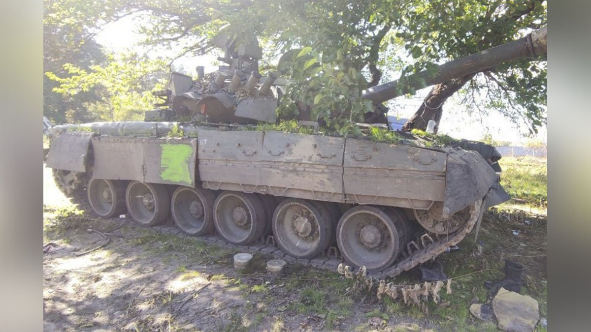 Криворожская бригада затрофеила вражеский танк Т-80