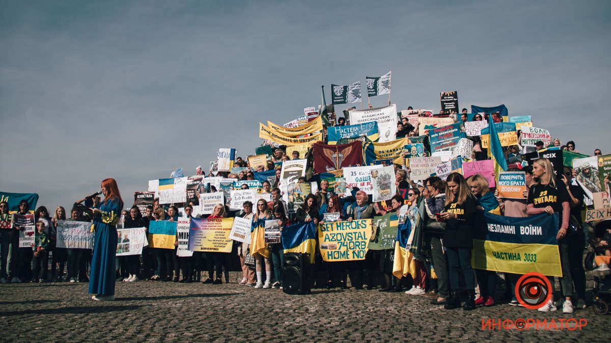 "Всіх на всіх": у Дніпрі на Фестивальному причалі пройшла акція на підтримку полонених Захисників України