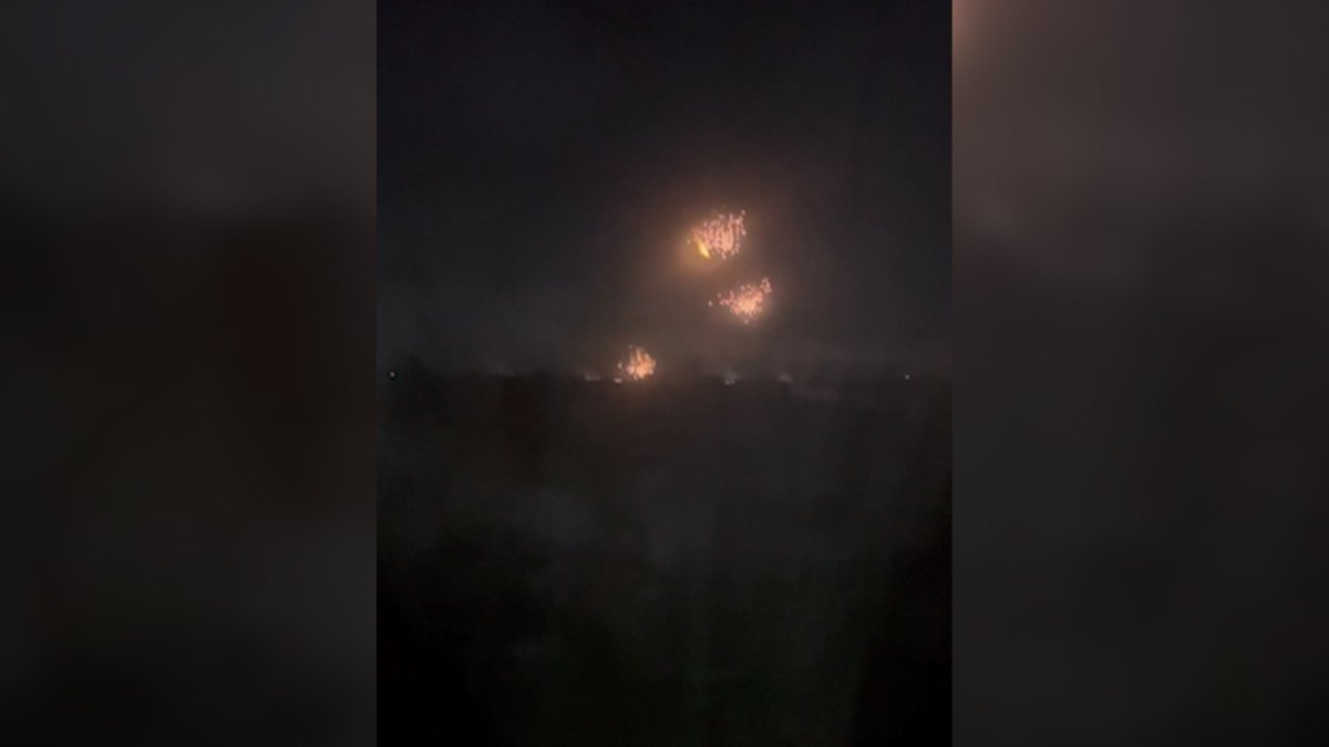 Росіяни обстріляли Нікополь запалювальними боєприпасами: відео