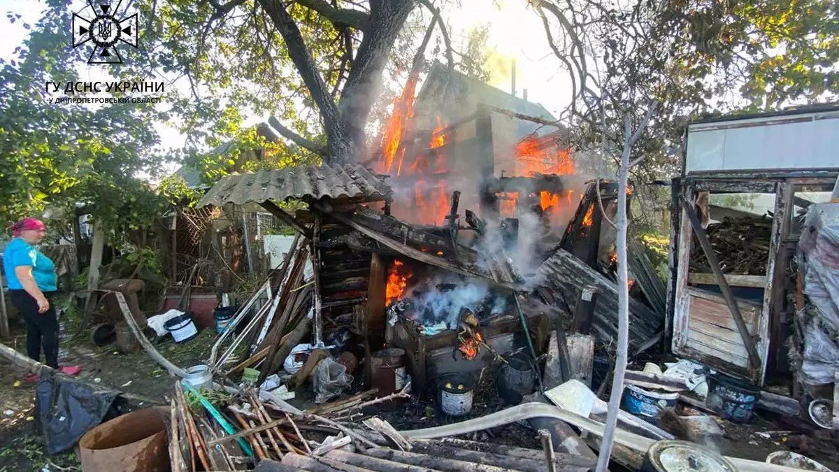 В Днепропетровской области горел частный дом