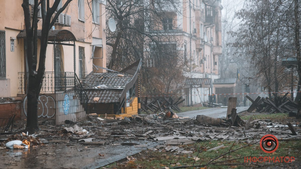 Ракетна атака на Дніпро: подробиці від рятувальників