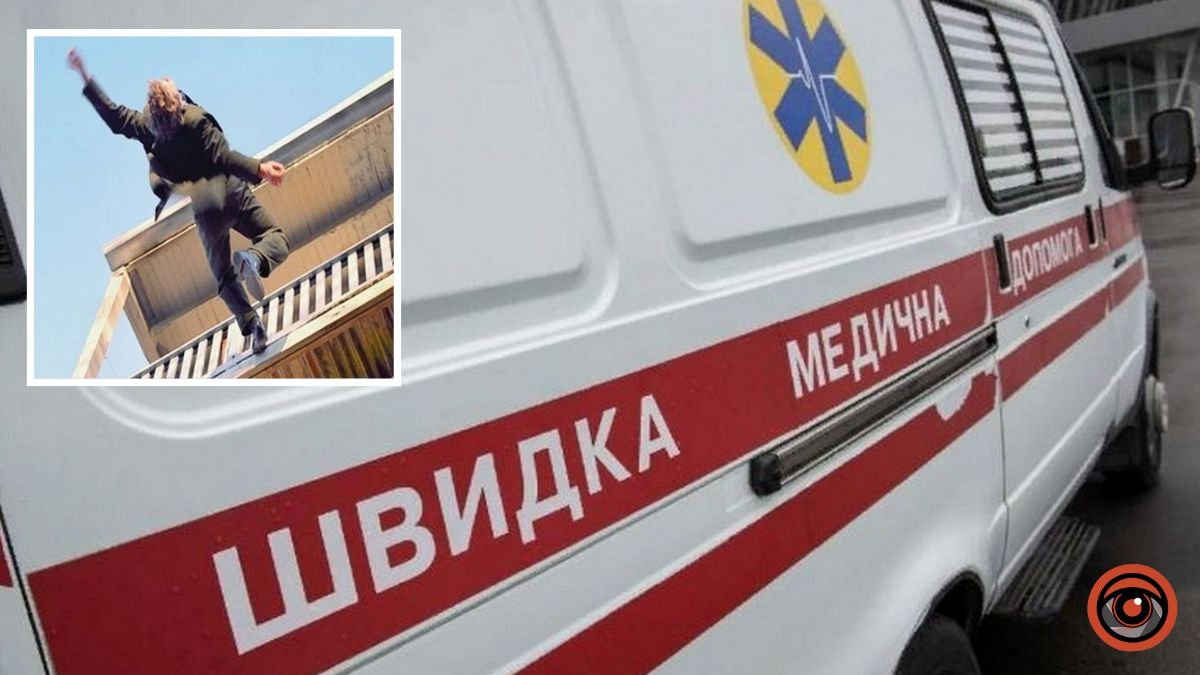 У Дніпропетровській області 49-річний чоловік ремонтував дах та впав з 5-метрової висоти