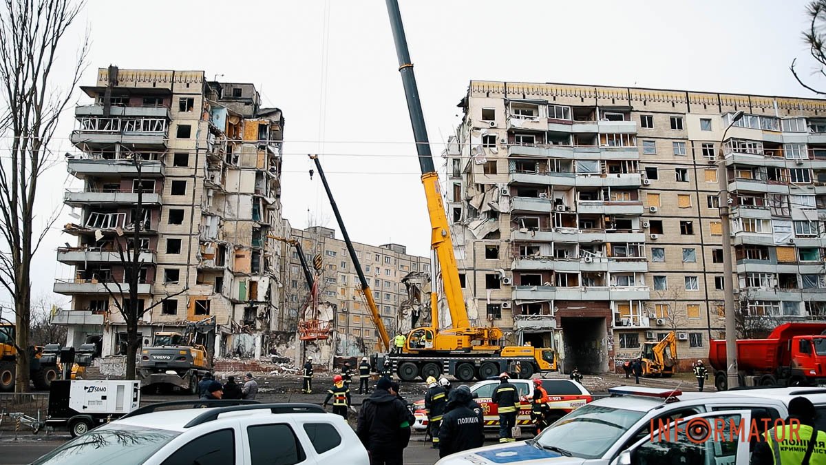 «На 90% розібрані уламки зруйнованого російською ракетою будинку», - Резніченко про пошукову операцію у Дніпрі станом на ранок 17 січня