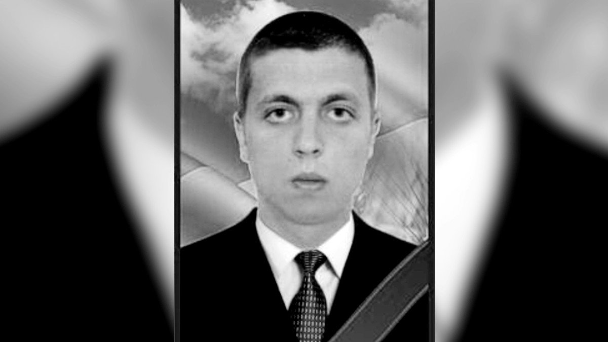 В бою на Луганском направлении погиб 29-летний шахтер из Днепропетровской области Максим Нос