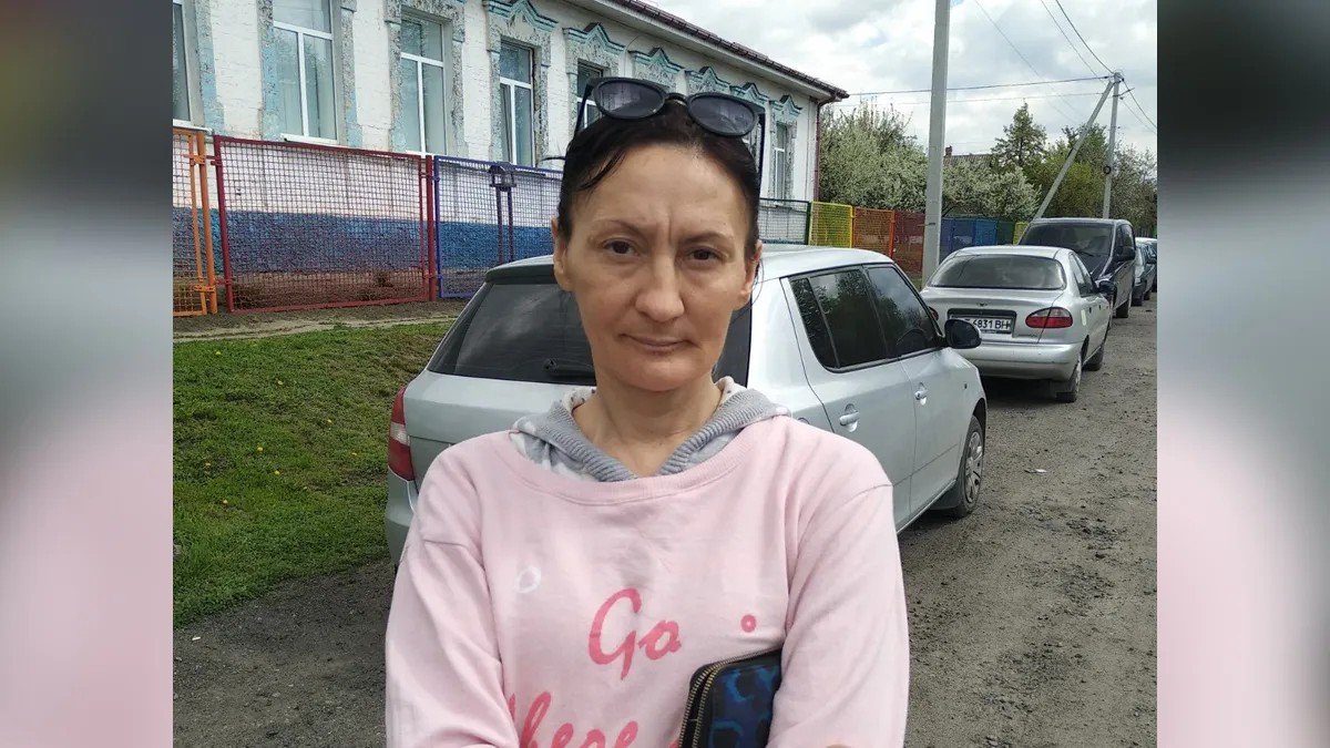 Вдома чекає 9-річний син: у Дніпропетровській області місяць шукають 41-річну жінку