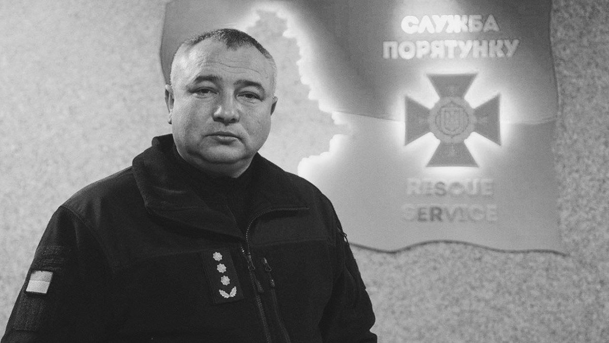 27 років в рядах ДСНС: у лікарні Дніпра помер рятувальник Віталій Кінц, поранений під час ракетного обстрілу Покровська
