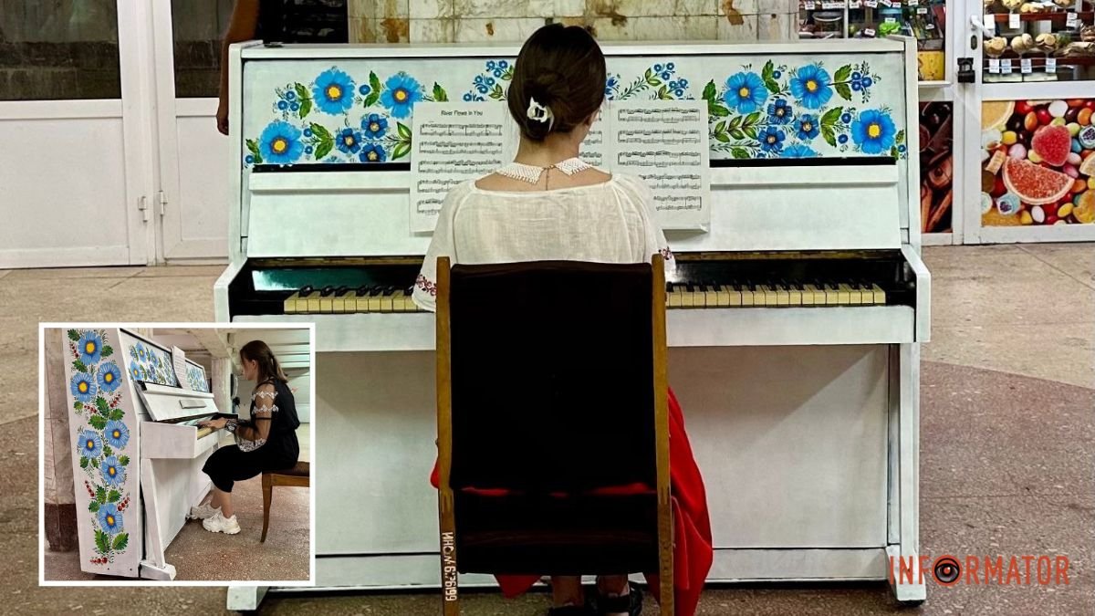 В Днепре ко Дню Независимости установили уличные фортепиано: где находятся новые артобъекты