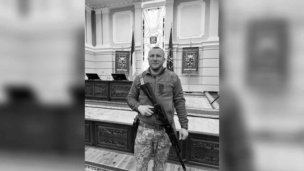 Війна забрала життя 42-річного командира взводу Максима Власенка з Дніпропетровської області