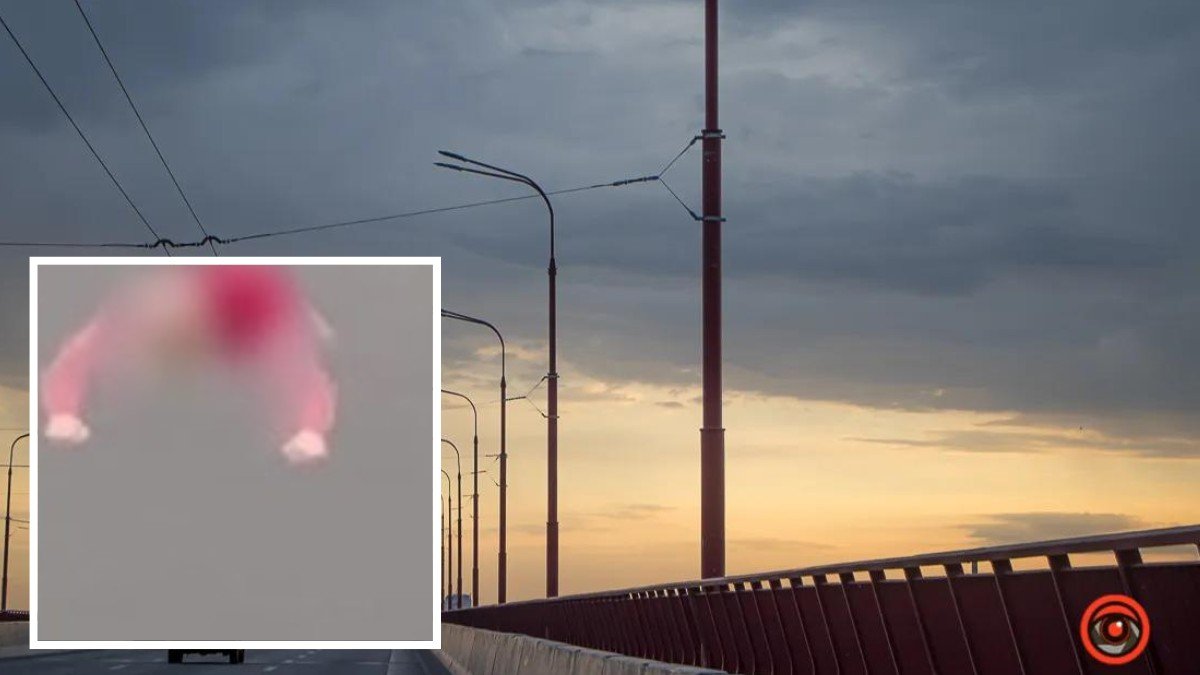 В Днепре патрульные спасли мужчину, прыгнувшего с Центрального моста: видео