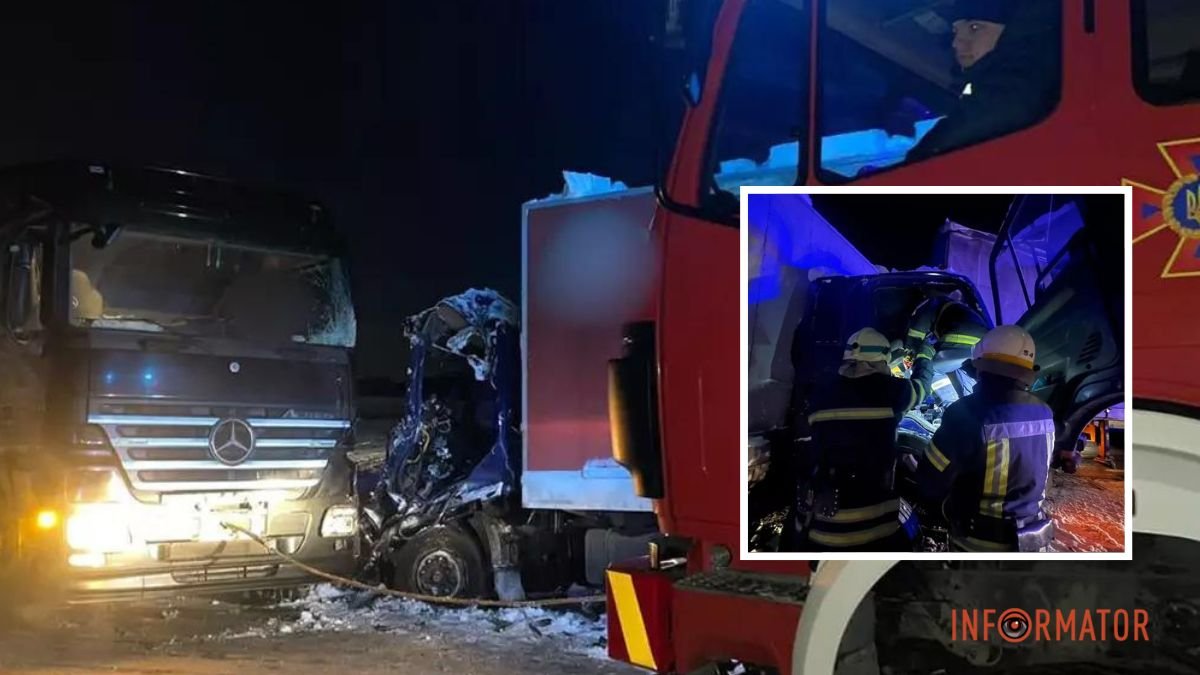 От машины — только обломки: в Каменском районе произошло смертельное ДТП с двумя грузовиками