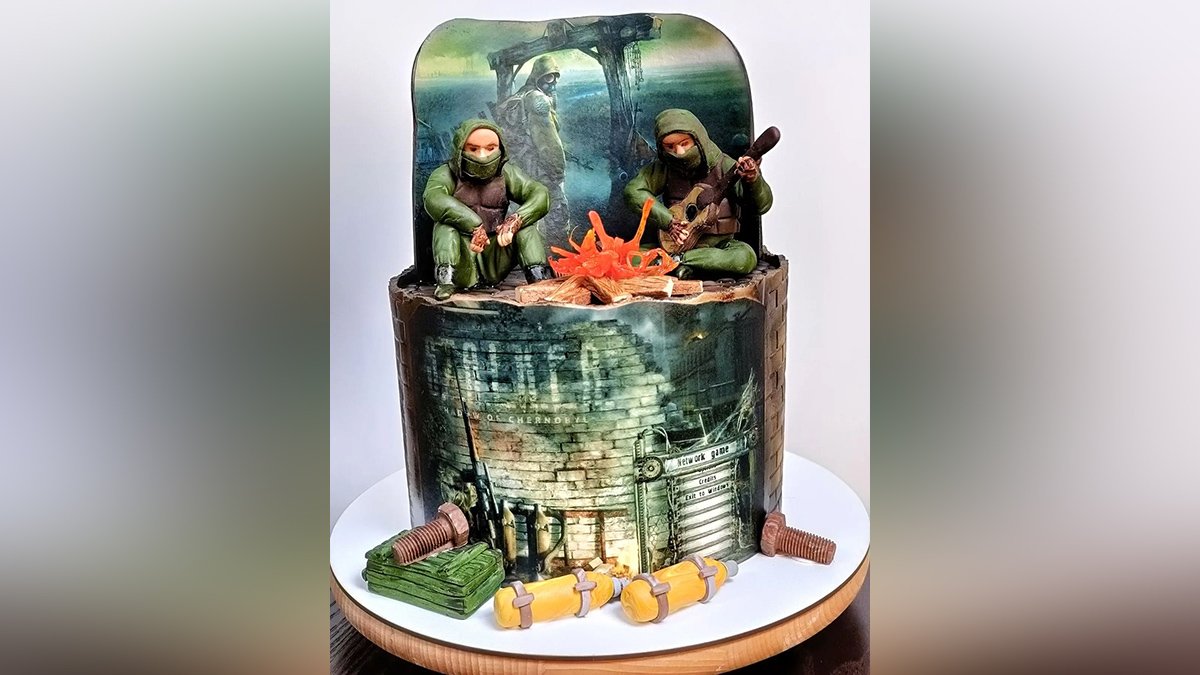 Днепровский кондитер создал торт с эстетикой игры S.T.A.L.K.E.R.