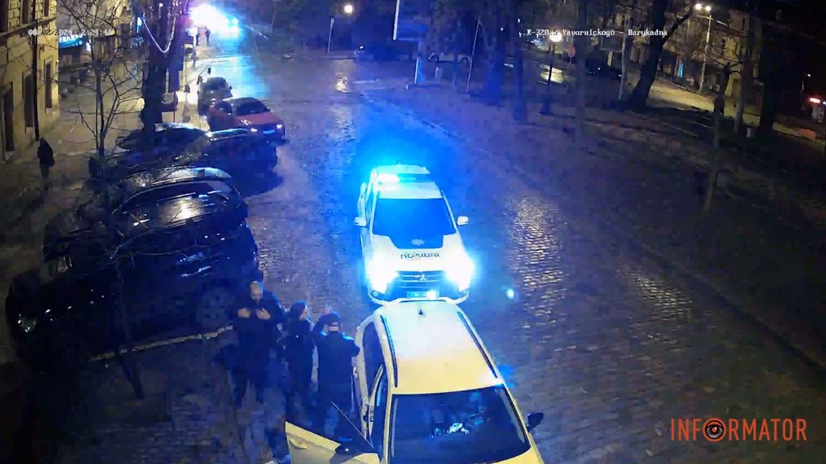 Видео момента: в четверг в Днепре на проспекте Дмитрия Яворницкого стреляли