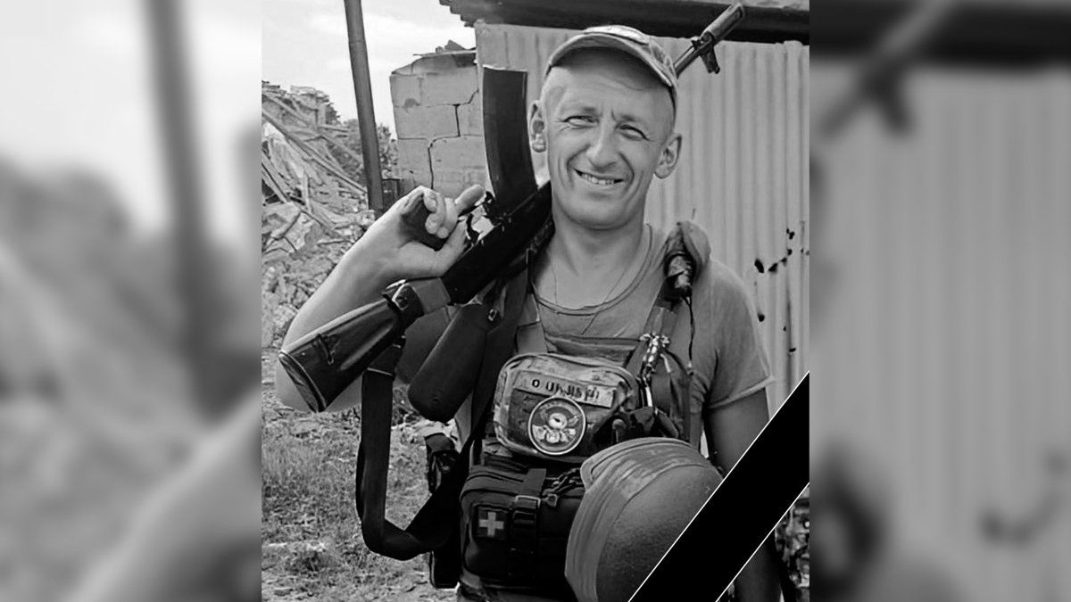 Під час мінометного обстрілу обірвалось життя Героя із Дніпропетровської області Романа Бузовері