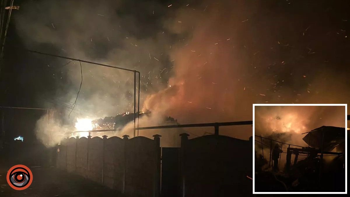 В Днепре в Мраморном переулке раздался взрыв и произошел пожар: под завалами нашли остатки тел