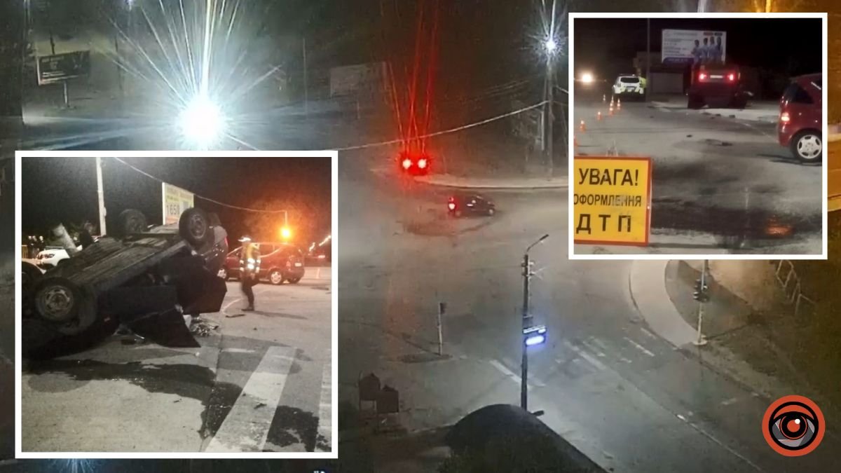 В Каменском Mercedes врезался в ВАЗ, тот перевернулся и снес светофор: видео момента ДТП