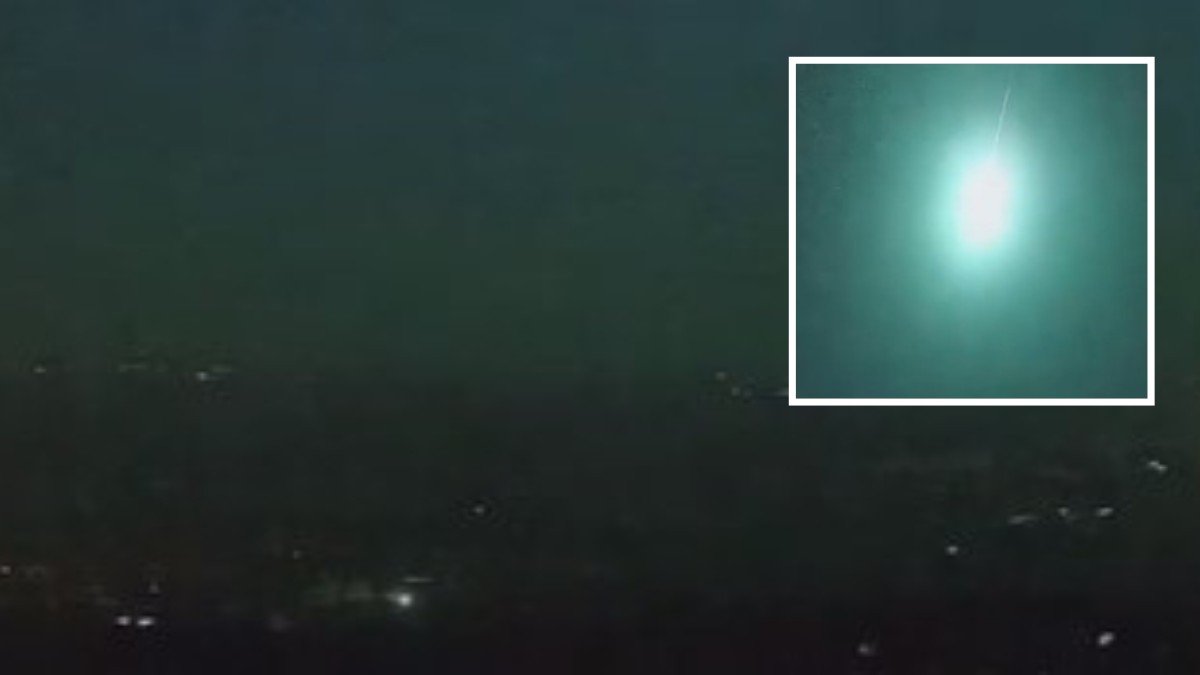 Жители Днепра и области видели в небе вспышку: видео