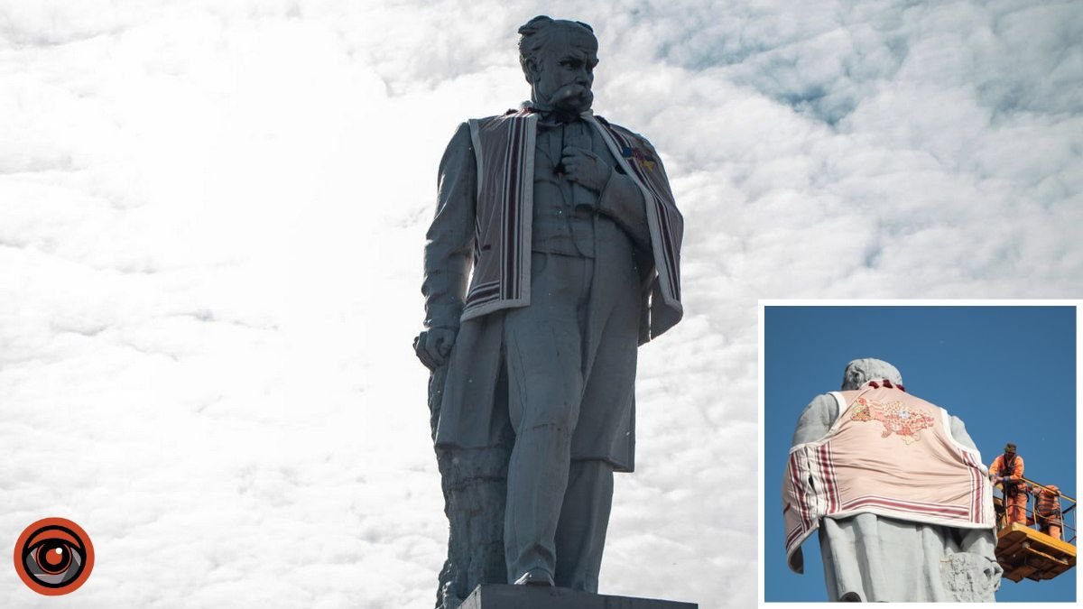 В Днепре символически на памятник Тараса Шевченко надели вышитый головной убор