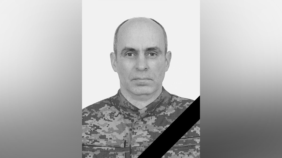 Не выдержало сердце: во время лечения от ранений умер капитан из Каменского Дмитрий Кучер