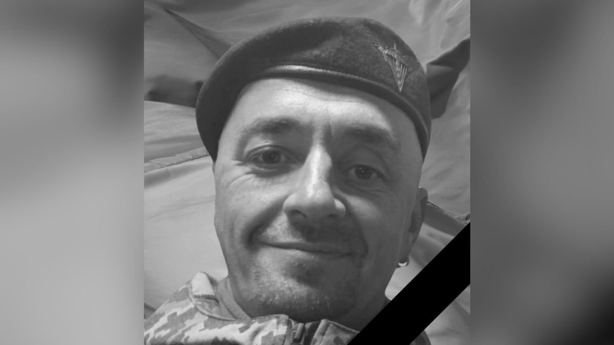 В больнице от тяжелого ранения скончался 41-летний Герой из Днепропетровской области Олег Коуров