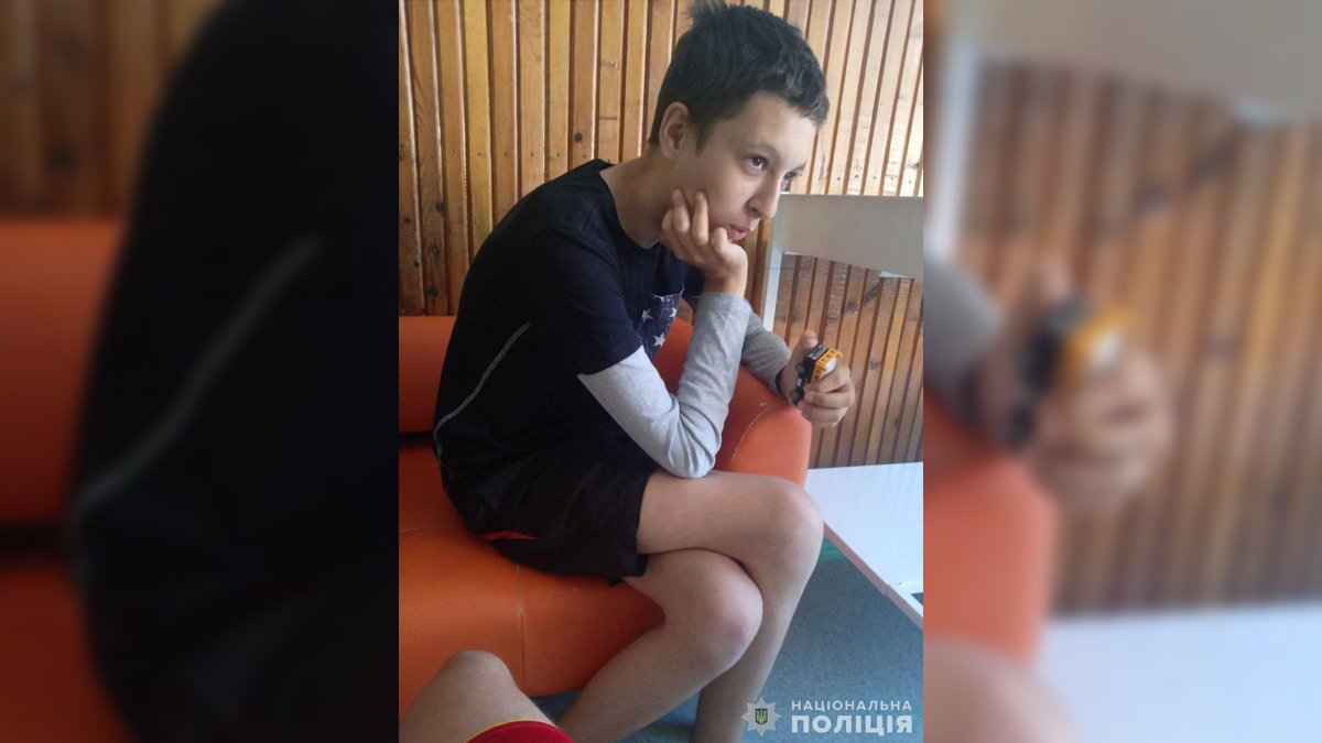 Пішов з лікарні: у Дніпрі шукають зниклого 14-річного хлопчика