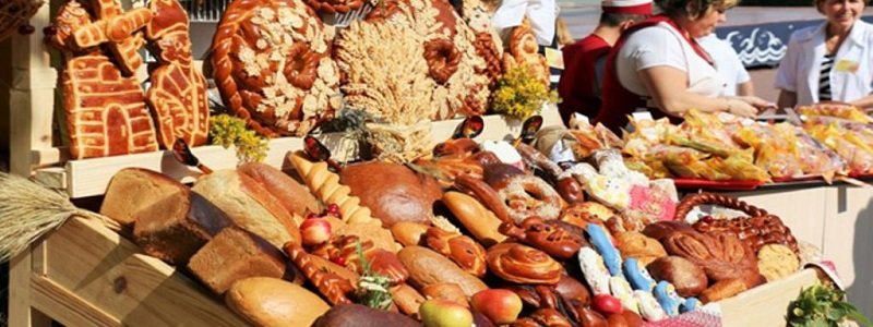 Дешево и вкусно: в Киеве стартуют ярмарки продуктов