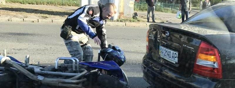 В Киеве столкнулись мотоцикл с Opel